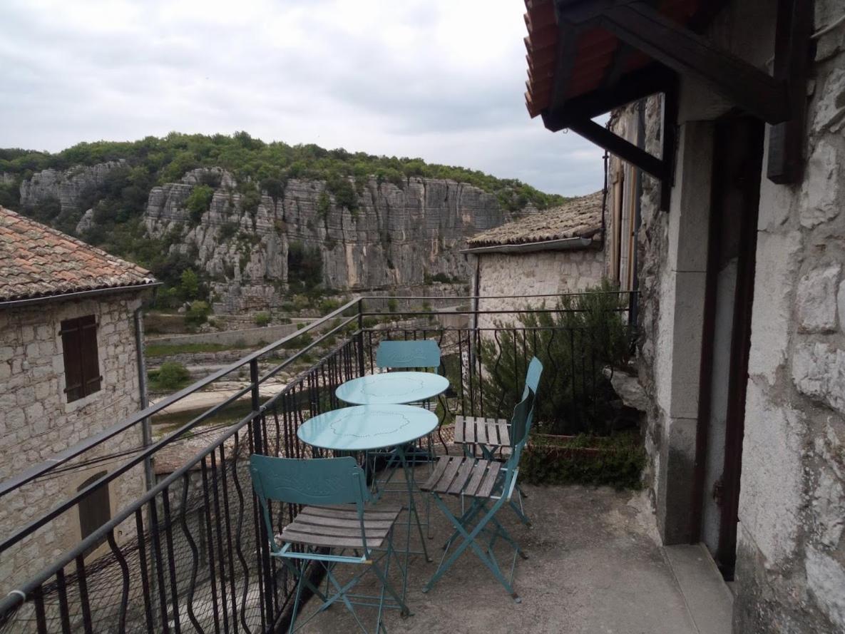 Maison Pierre Et Voute Au Coeur Du Village บาลาซูค ภายนอก รูปภาพ
