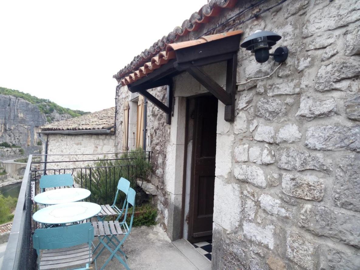 Maison Pierre Et Voute Au Coeur Du Village บาลาซูค ภายนอก รูปภาพ