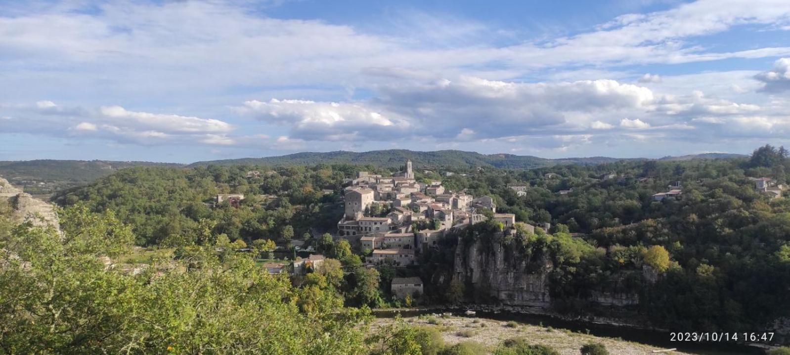 Maison Pierre Et Voute Au Coeur Du Village บาลาซูค ภายนอก รูปภาพ